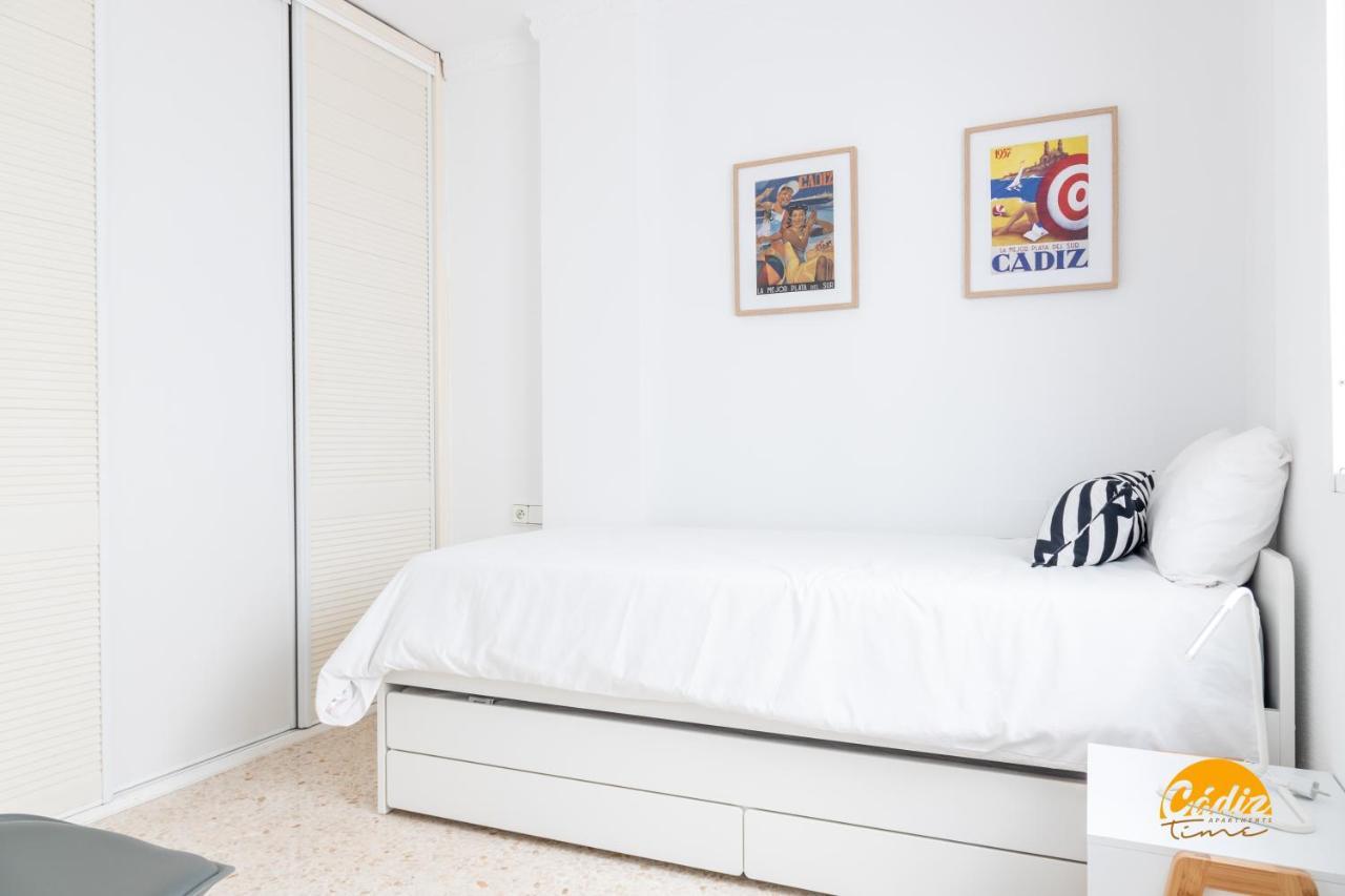 Casa Genoves By Cadiz Time Apartment ภายนอก รูปภาพ